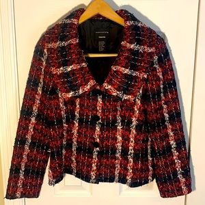 Doncaster collection cropped, patterned metallic threaded blazer Size 4